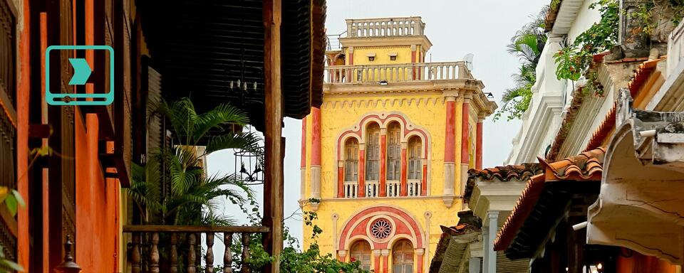 Colonial buildings and greenery in Colombia
